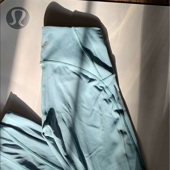 Lululemon Train Times 7/8th- AQUATIC GREEN🌏✨ - Picture 2 of 8
